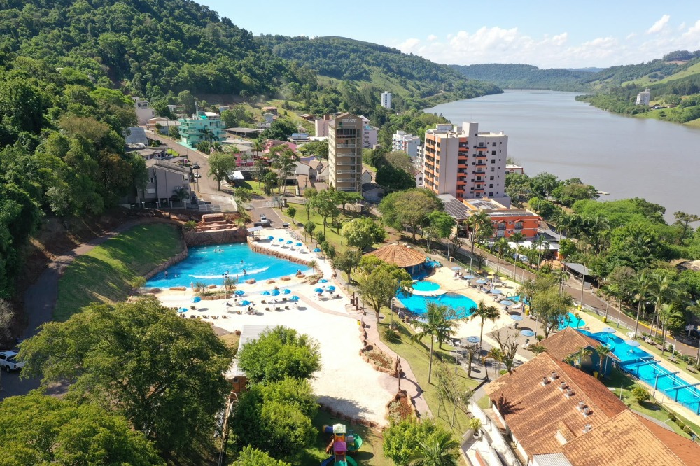 Feriadão do próximo final de semana promete movimentar as Termas de Marcelino Ramos com a sensação do verão: a piscina de ondas